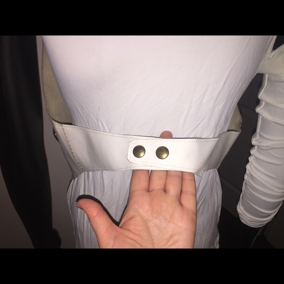 Leather vest - Picture 5 of 5